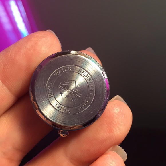 Hello kitty friend strap watch 💛🎀🕗🎀💛 - Picture 14 of 16